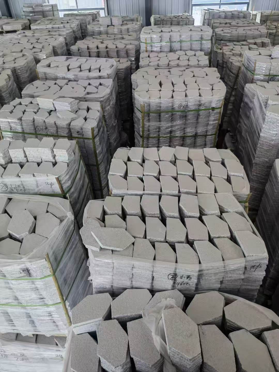 滁州芝麻白石材冰裂纹，碎拼。
